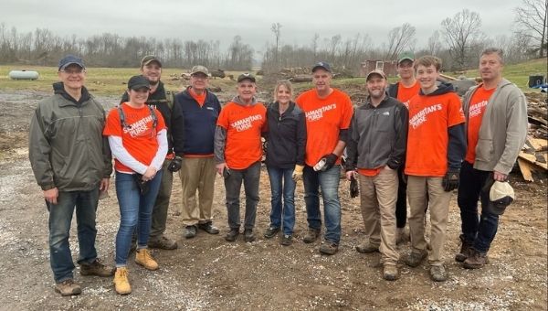 Gordon Eck, Brigid Gallagher, Matt Eck, Jim Depp, Rich McLaughlin ’72, Erin and Shannon Howard, Ryan McLaughlin, Asa Lane, Jake McLaughlin, and Mark Lane.