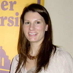 Lisa Vanderslice Headshot